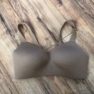 🔥 Lululemon Hold True Bra Wireless Taupe 34D